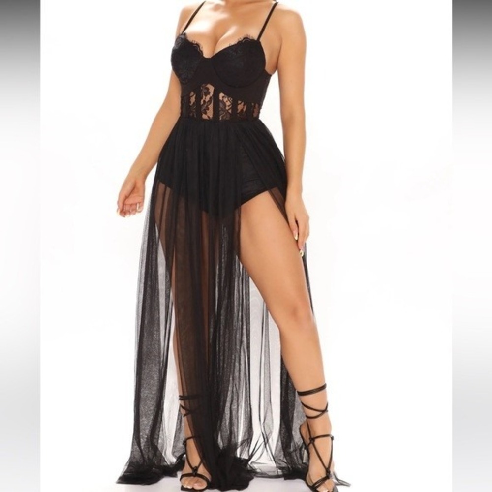 Fashion Nova Into The Right‎ Mood Maxi Dress Size M w/ Attached Bodysuit NWT